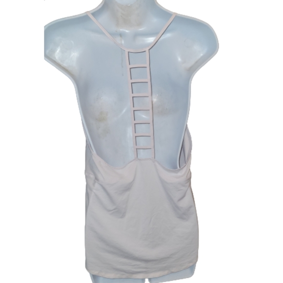 Lululemon Breezy Singlet Tank Top In a Very Light Pink Shade Size Medium no dot - Picture 11 of 13